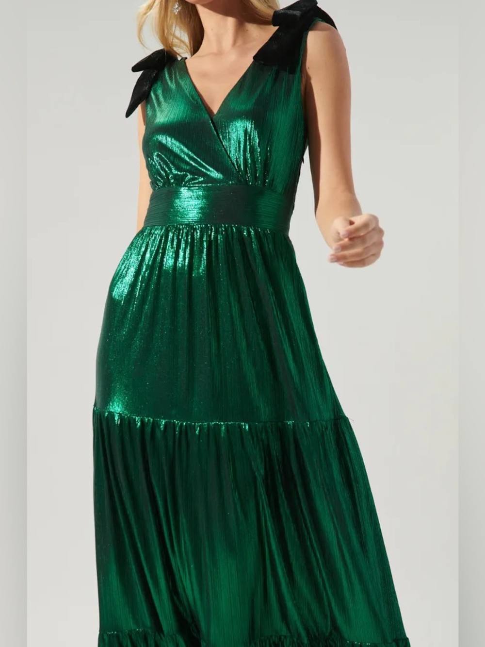 NWT Liquid Satin Emerald Green Metallic V-Neck Maxi Dress - Picture 5 of 8